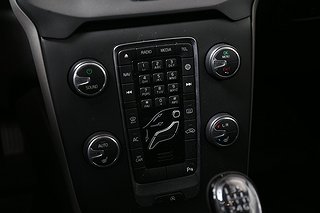 Halvkombi Volvo V40 12 av 22