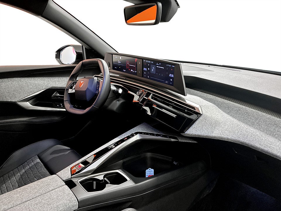 Bild på Peugeot 5008 Allure Hybrid 145hk Aut 7-SITS B-KAMERA CARPLAY 