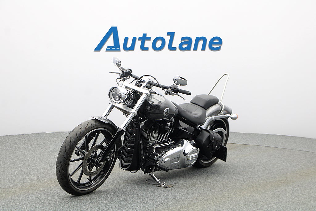 Harley-Davidson Breakout* Dr jekill & mr Hyde* Sommarkampanj 4,99%