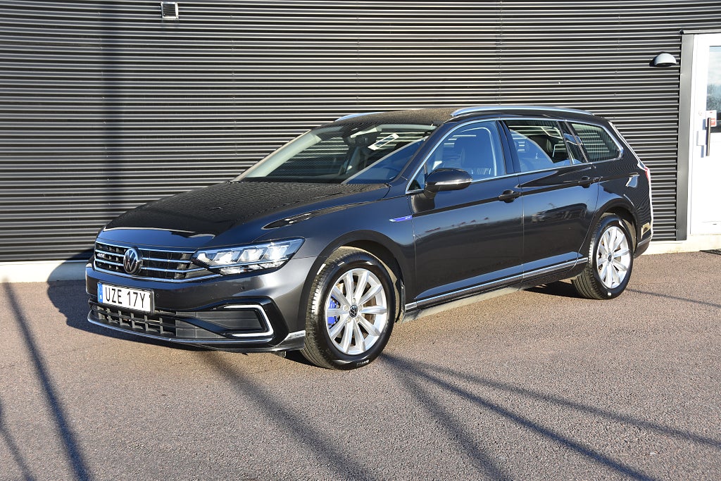 Volkswagen Passat Sportscombi GTE 1.4 TSI Carplay, Navi EU6