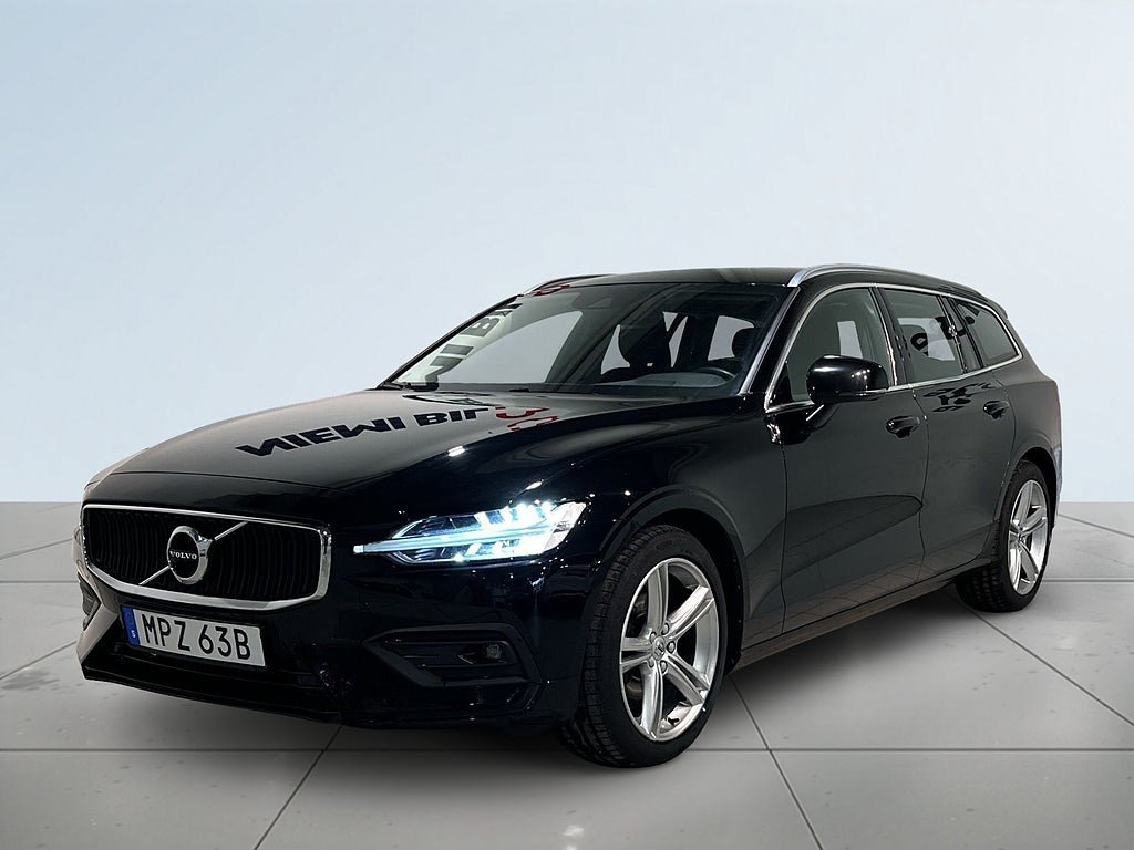Volvo V60 B4 Momentum Advanced SE Pvärm Kamera GPS S/V-hjul