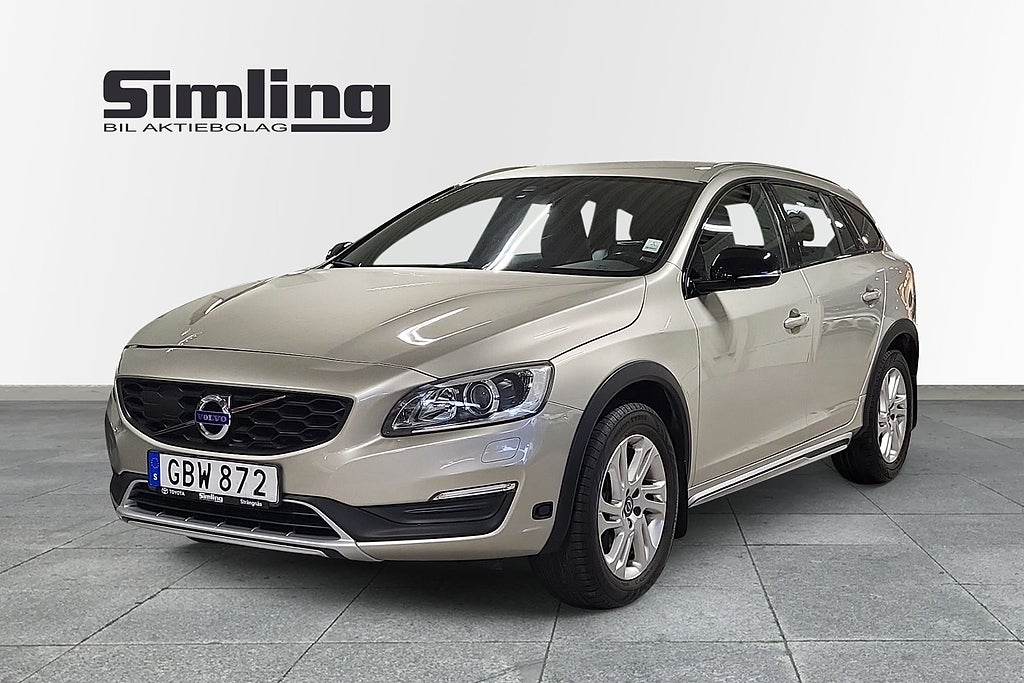 Volvo V60 Cross Country D3 Geartronic Momentum / Drag / Värmare / Vinterhjul