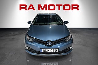 Kombi Toyota Auris 2 av 18