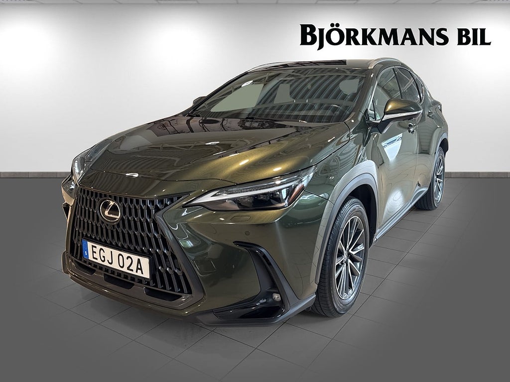 Lexus NX 350H AWD E-CVT Executive S & V-hjul