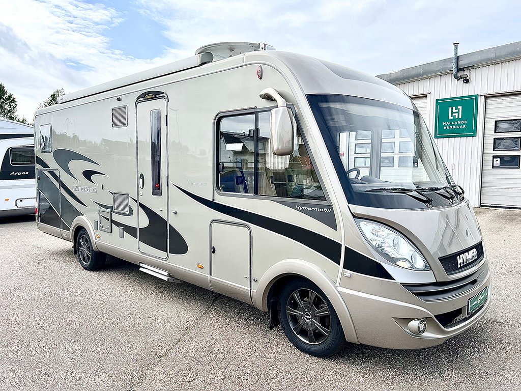 Hymer B 704 PL 177hk Automat Stödben Solpanel 2-Personer