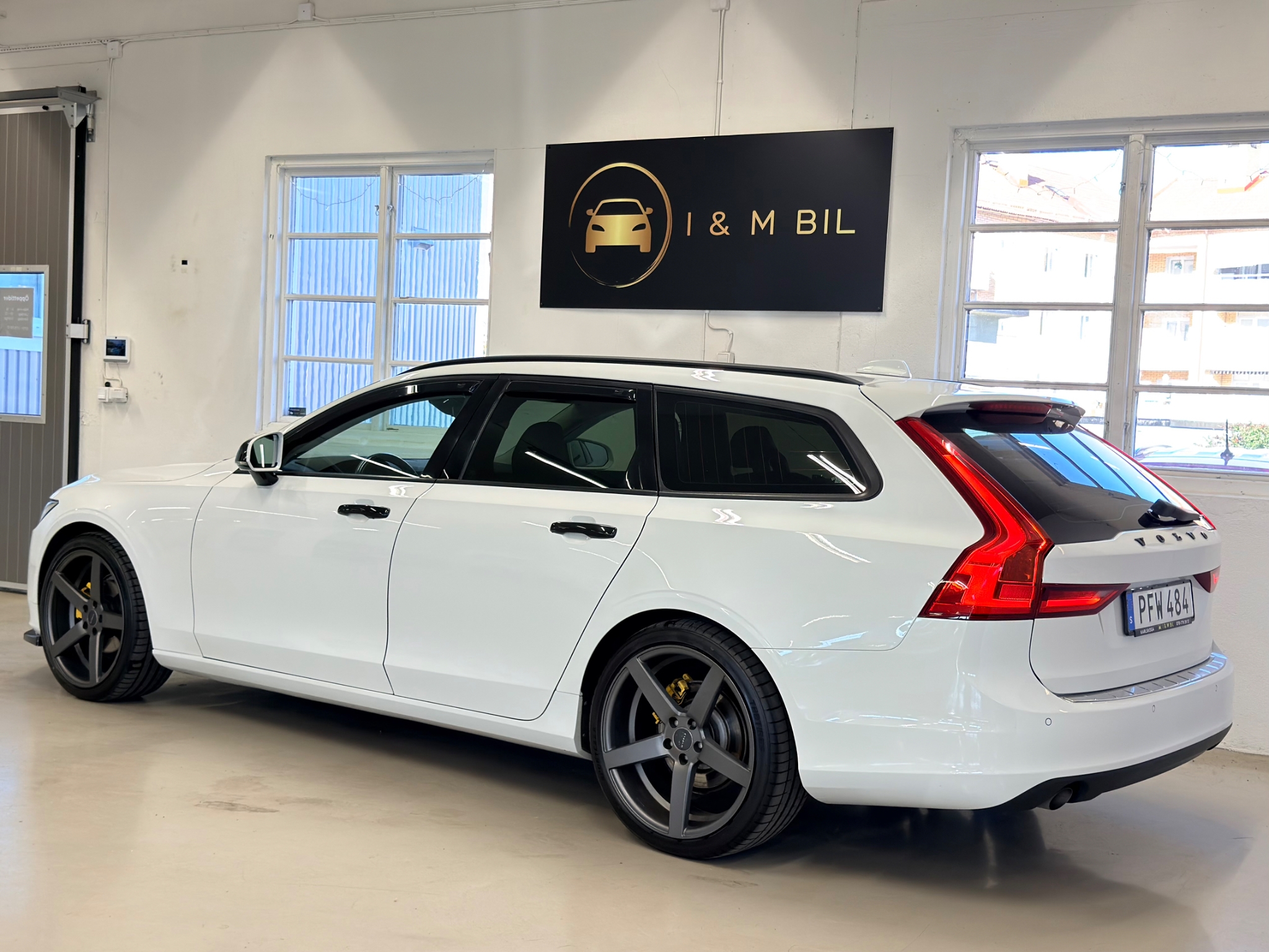 Volvo V90 D4 Euro 6/ Nybesiktad 2017, bild 3/53