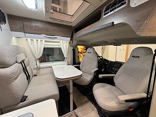Husbil-halvintegrerad Pilote V600G 190HK 2 av 19