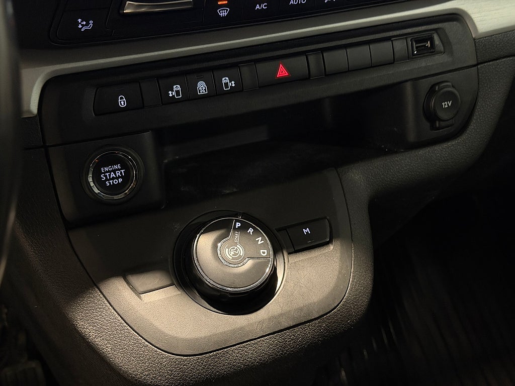 Toyota Proace Verso 2.0 177hk Premium 8-sits Teknikpkt Skinn Drag Nav B 2019