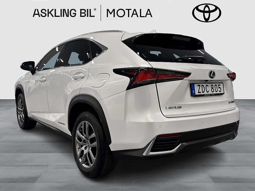 Lexus NX 2018 - miniatyr 3