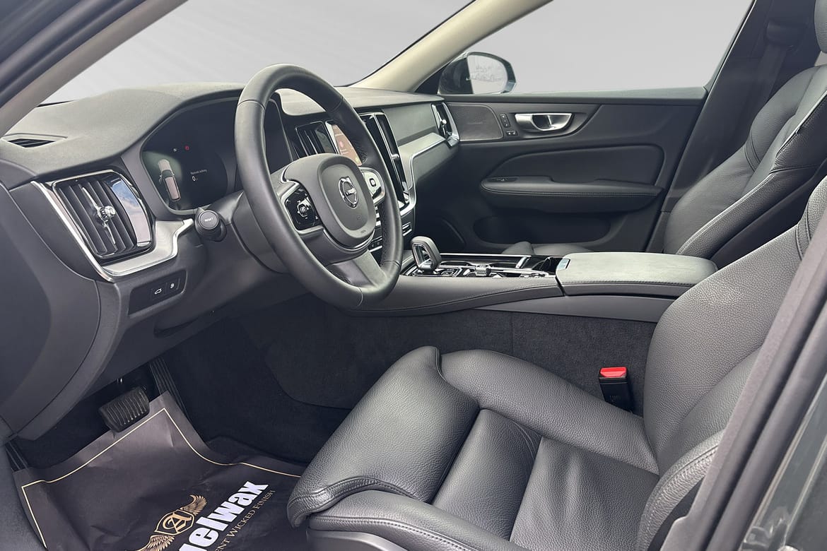 Volvo V60 2026, bild 7/10