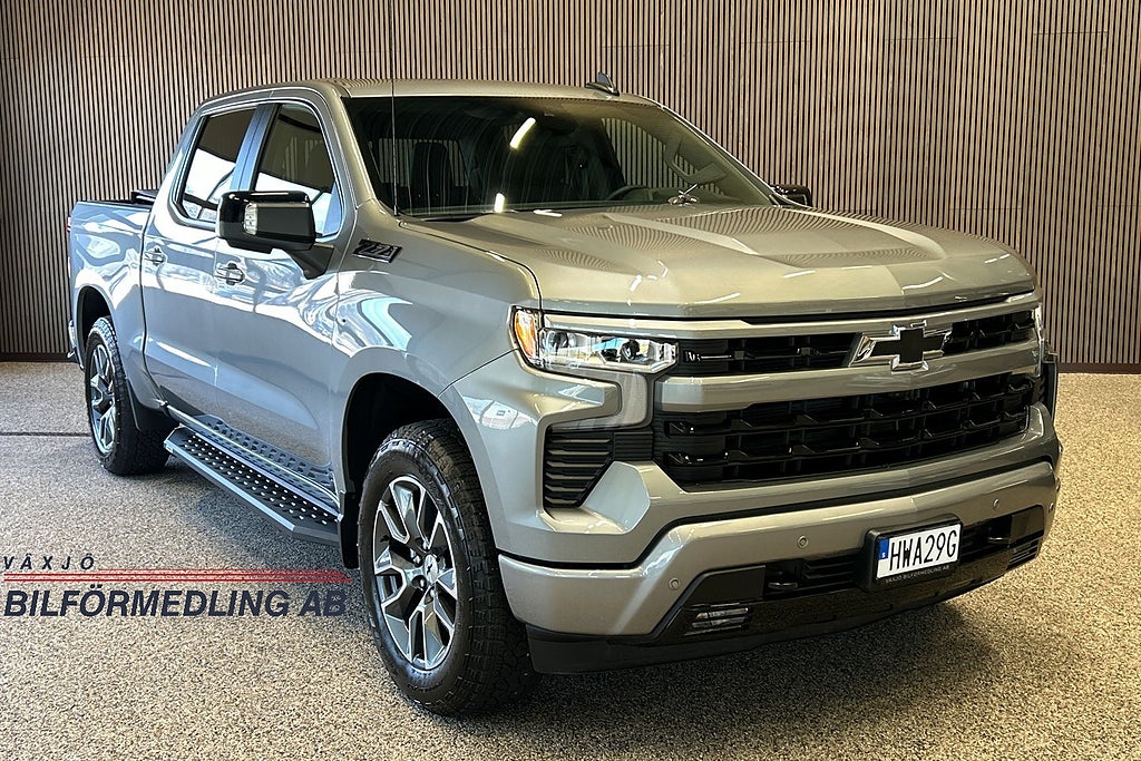 Chevrolet Silverado 1500 Crew Cab 5.3 V8 4WD RST *1878:- Skatt/år 220mil*