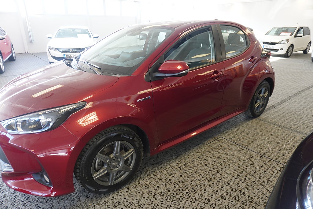 Toyota Yaris Hybrid CVT Active Euro 6