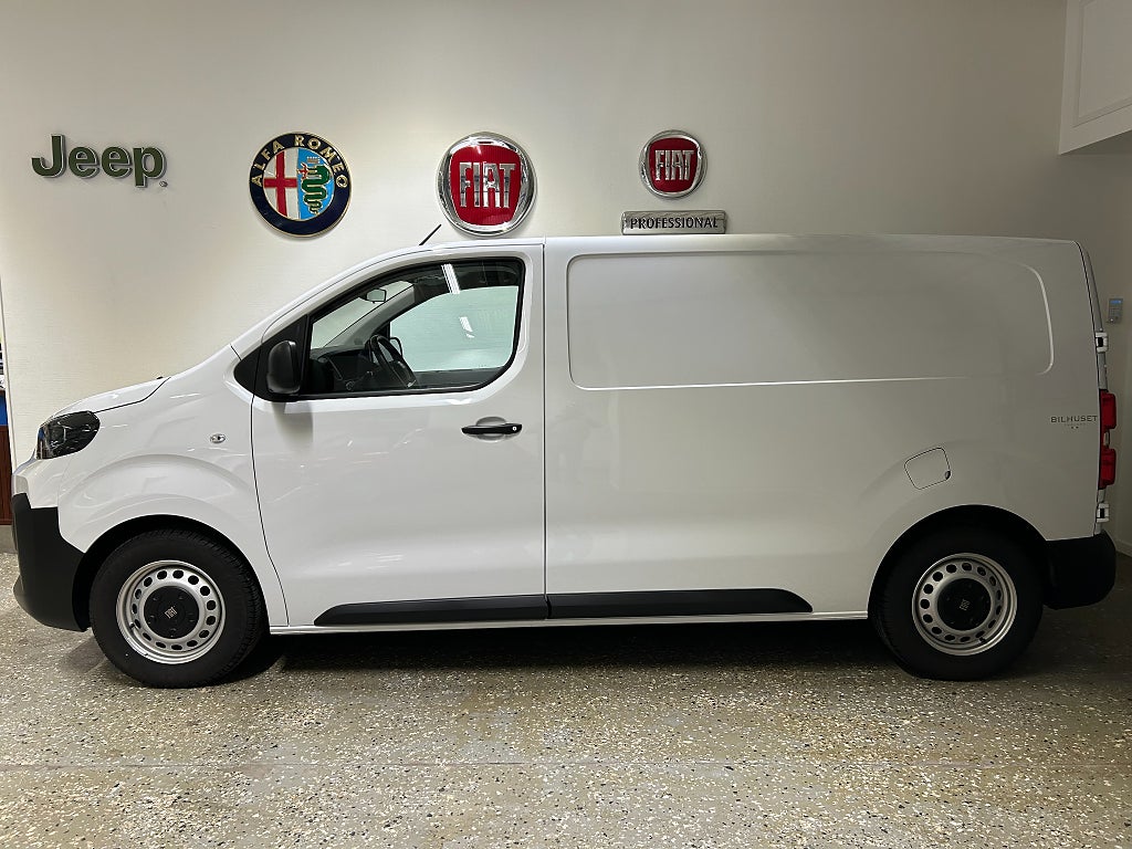 Fiat scudo 2024 - miniatyr 2