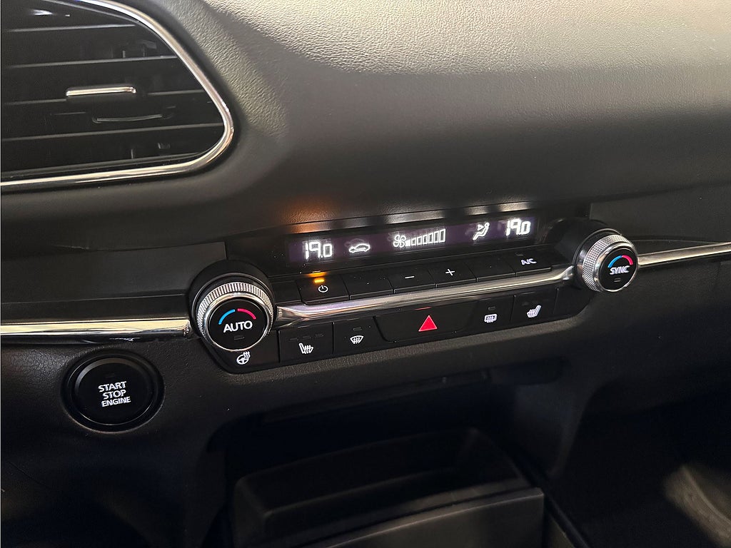 Bild på Mazda CX-30 2.0 SKYACTIV-X M Hybrid 150hk Aut - B-KAMERA, NAVI