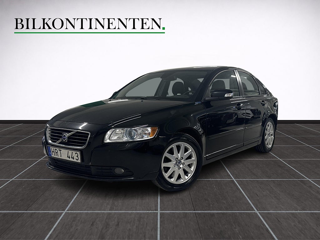 Volvo S40 D5 Momentum Värmare PDC Bluetooth Nybesiktad 2-Brukare
