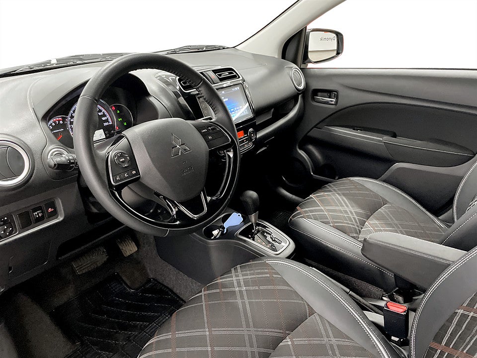 Bild på Mitsubishi Space Star Elegance 1.2 71hk Aut - B-KAMERA, FARTHÅLLARE