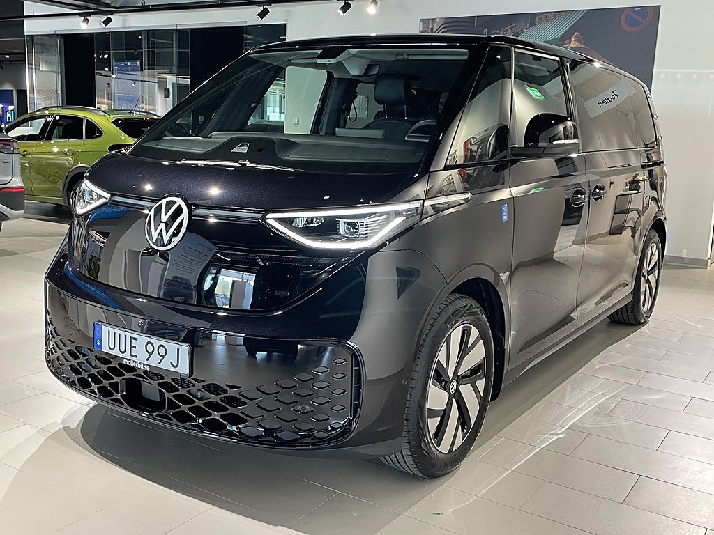 Volkswagen ID. Buzz PRO 7-SEATS HJULBAS: 3239 MM LWB MOTOR: 2