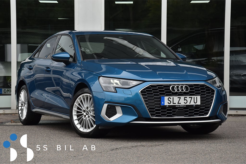 Audi A3 Sedan 35 TFSI S Tronic FARTHÅLLARE P SENS CARPLAY 150HK