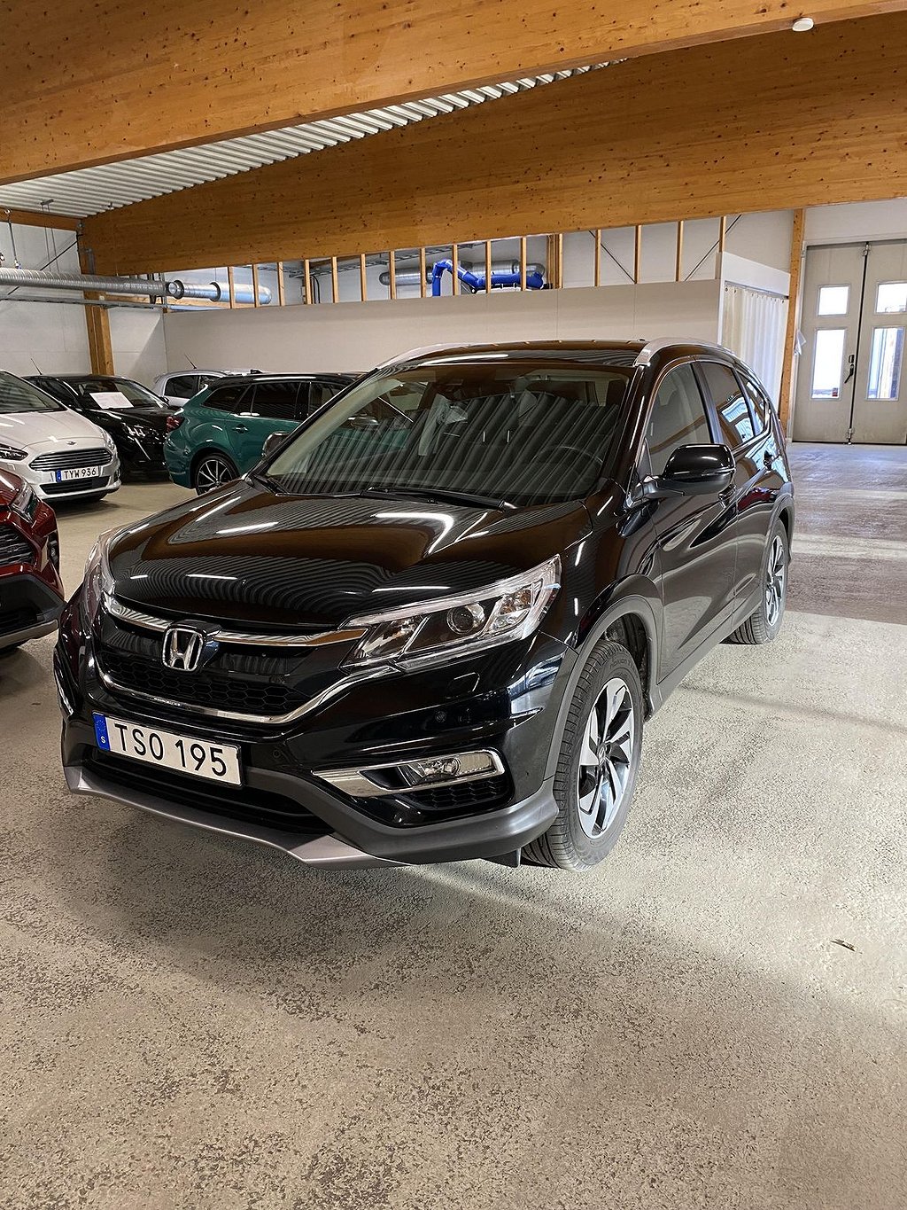 Honda CR-V 1,6 i-DTEC 4WD Automat Executive | Panoramaglastak | Vinterhjul 