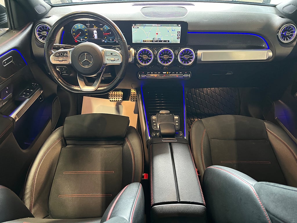 Mercedes-Benz GLB 2023 - miniatyr 12