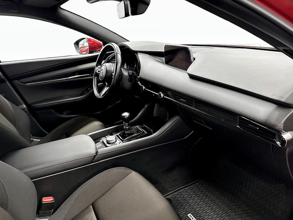 Bild på Mazda 3 Hatchback Sky 2.0 150hk - B-KAMERA,CARPLAY,NAVI