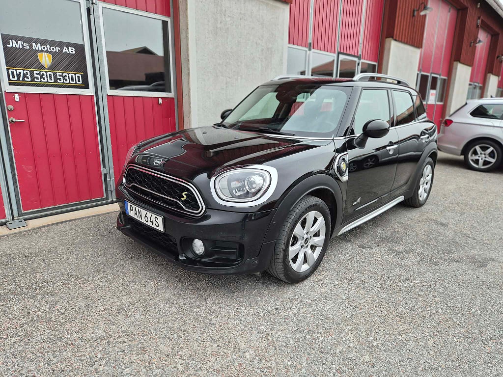 MINI Countryman Cooper SE ALL4 Salt II Euro 6
