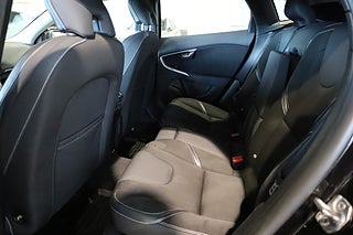 Halvkombi Volvo V40 10 av 22