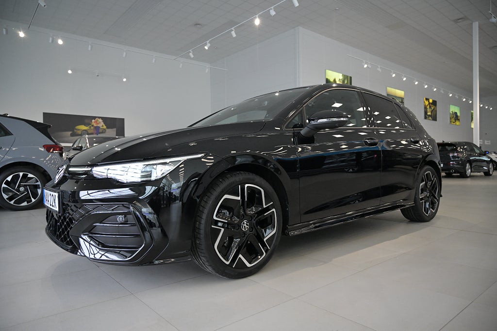 Volkswagen Golf R-Line 2.0 TSI 204 hk 4Motion 