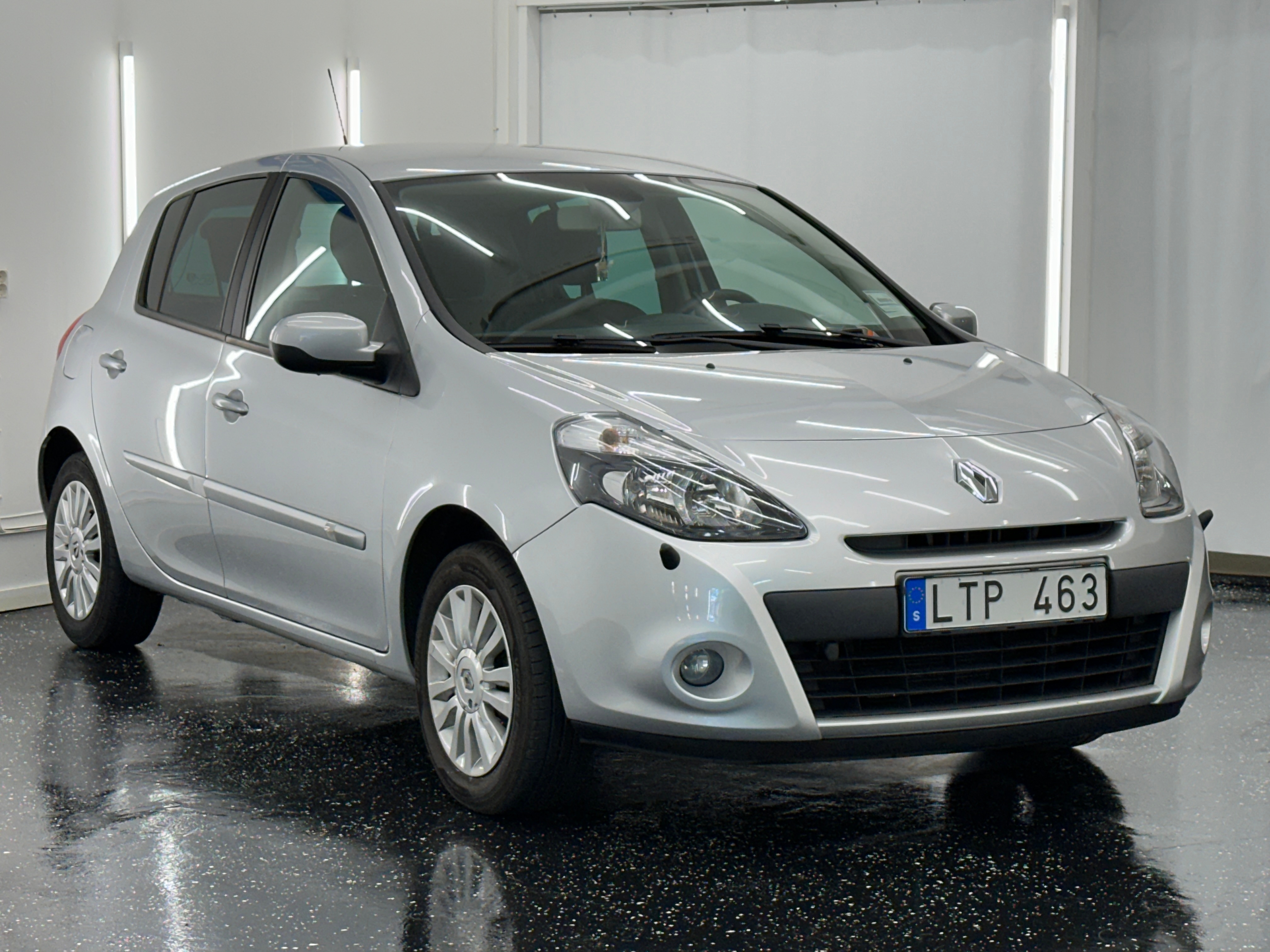 Renault Clio 2011, bild 3/47