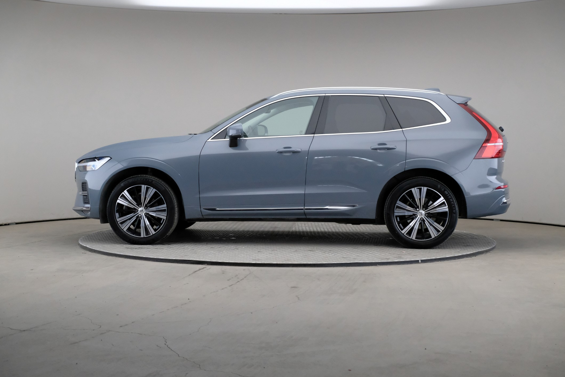Volvo XC60 2023, bild 4/61