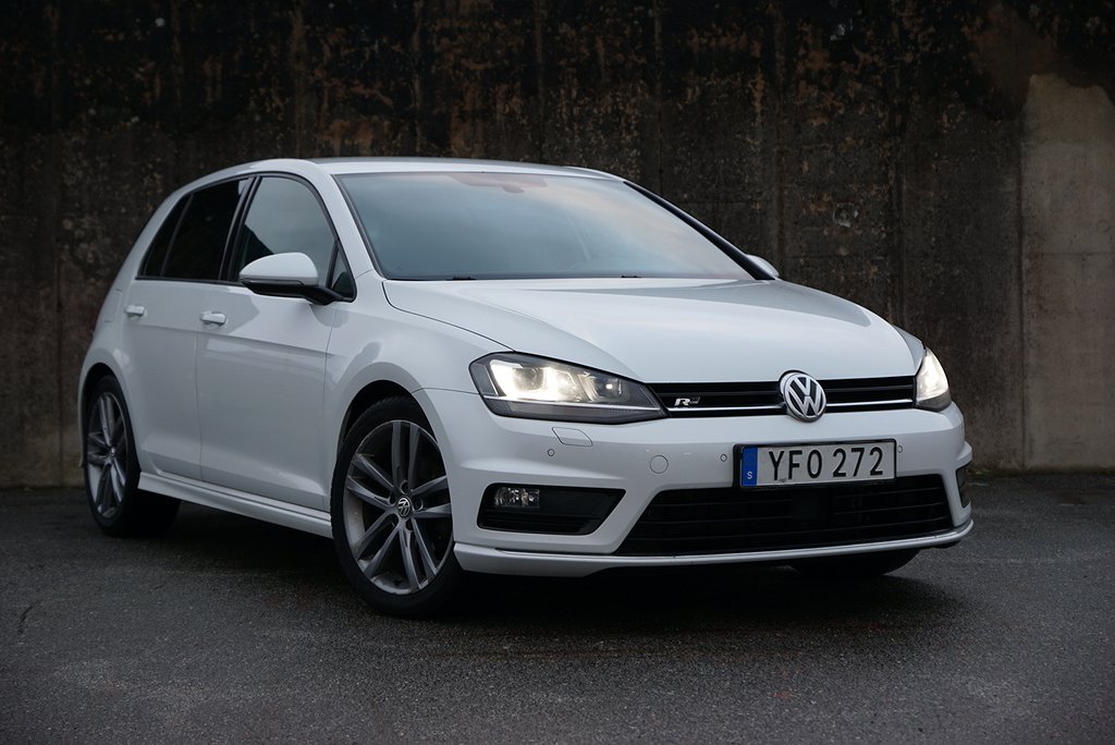 Volkswagen Golf 2.0 TDI R-Line 150hk 4Motion|Kamera|Drag|