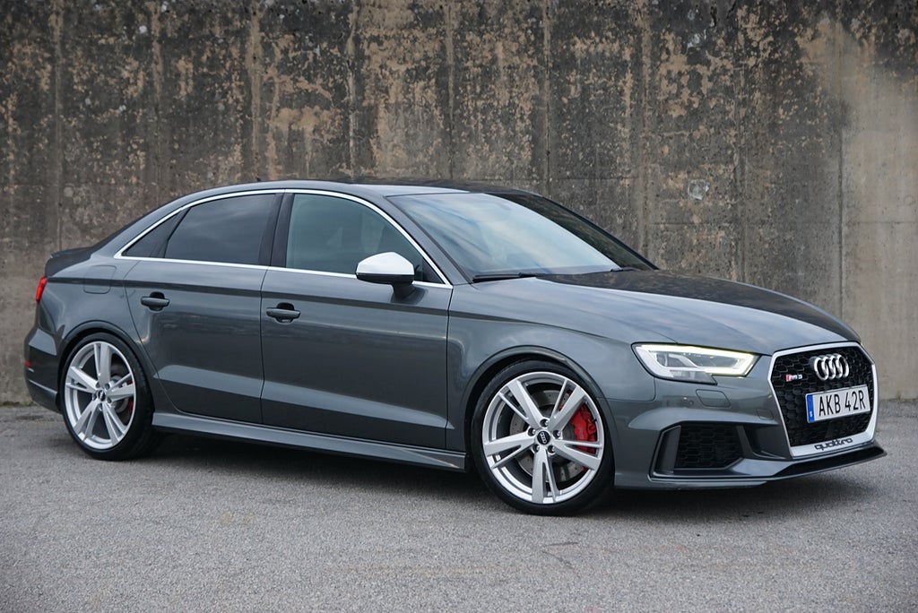Audi RS3 Sedan Milltek H&R Cockpit B&O Skalstolar SE UTR