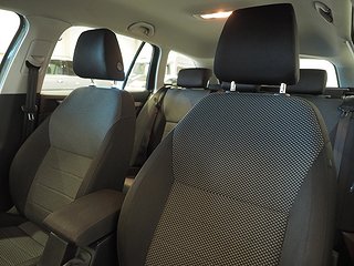 Kombi Skoda Octavia 12 av 17