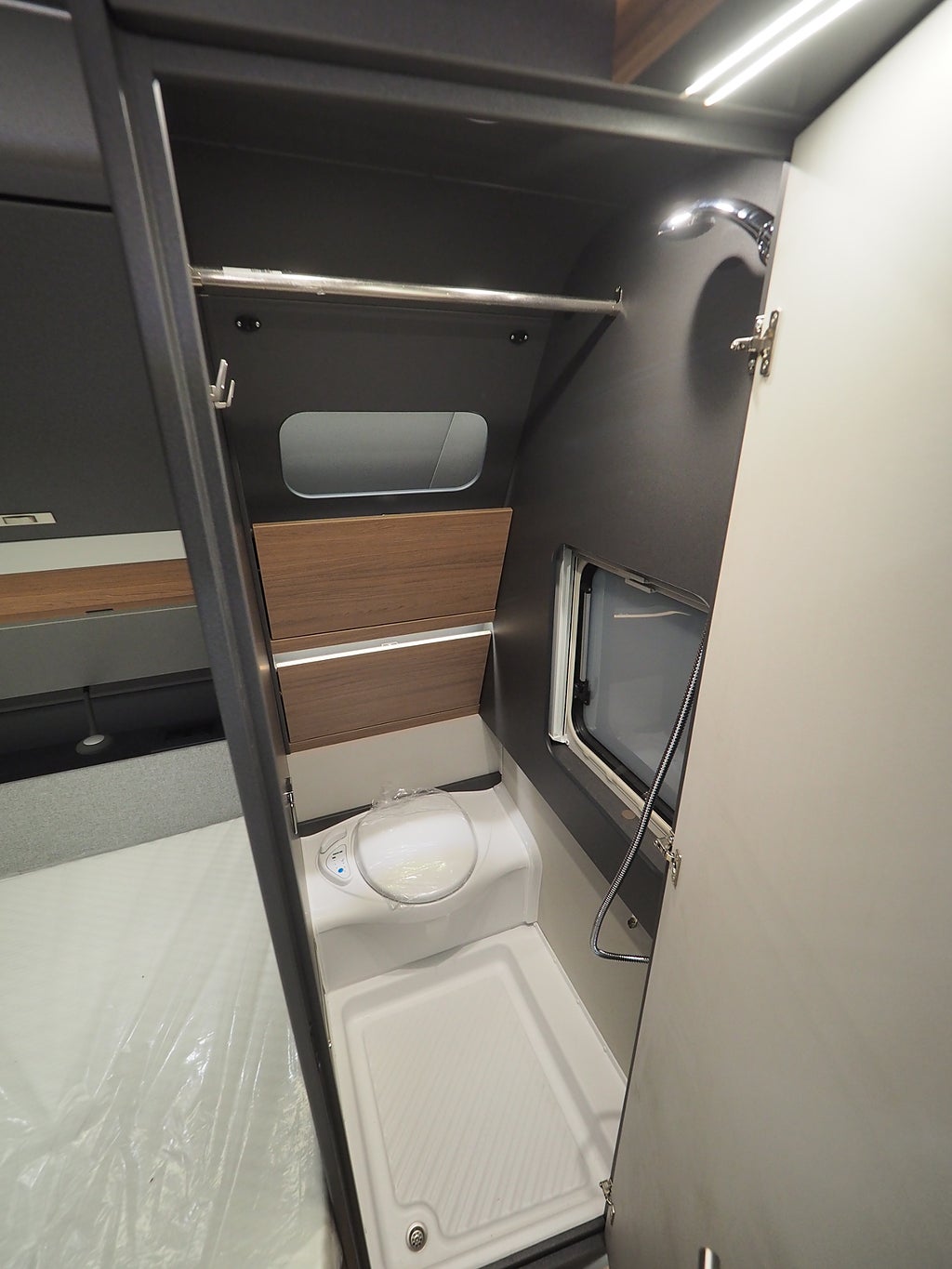 Knaus Azur 500 FU I ALDE I AKS I 17"