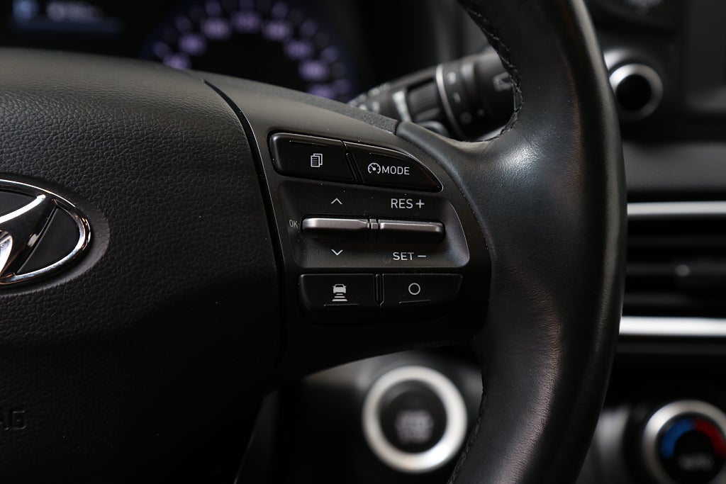 Hyundai Kona Hybrid 1,6 GDI 141hk Premium HEV Aut Dragkrok 2020