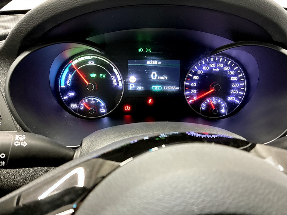Bild på Kia Optima SW Advance Plus PHEV 205hk Aut PANO H/K B-KAMERA DRAG