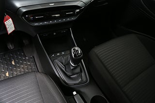 Halvkombi Hyundai i20 18 av 25