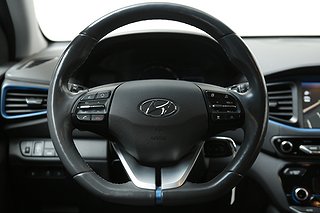 Halvkombi Hyundai IONIQ 14 av 22