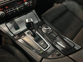 BMW 520 d Touring Värmare/Dragkrok/Parkeringssensorer/SoV/BT