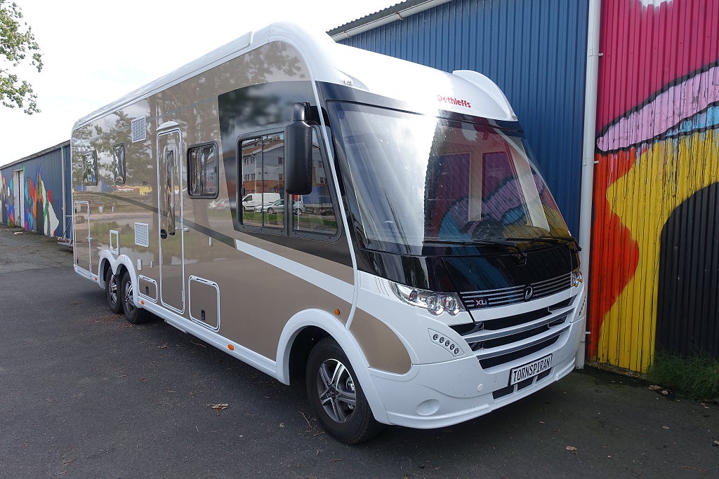 Dethleffs Globetrotter XL-I 7850 DBM Endast 4600 Mil / Inkommande