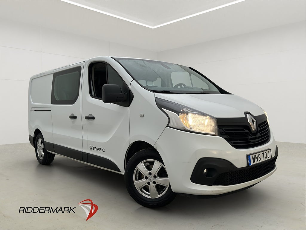 Renault trafic L2 Dubbelhytt MOMS 6-Sits Värmare Drag 2xDörr