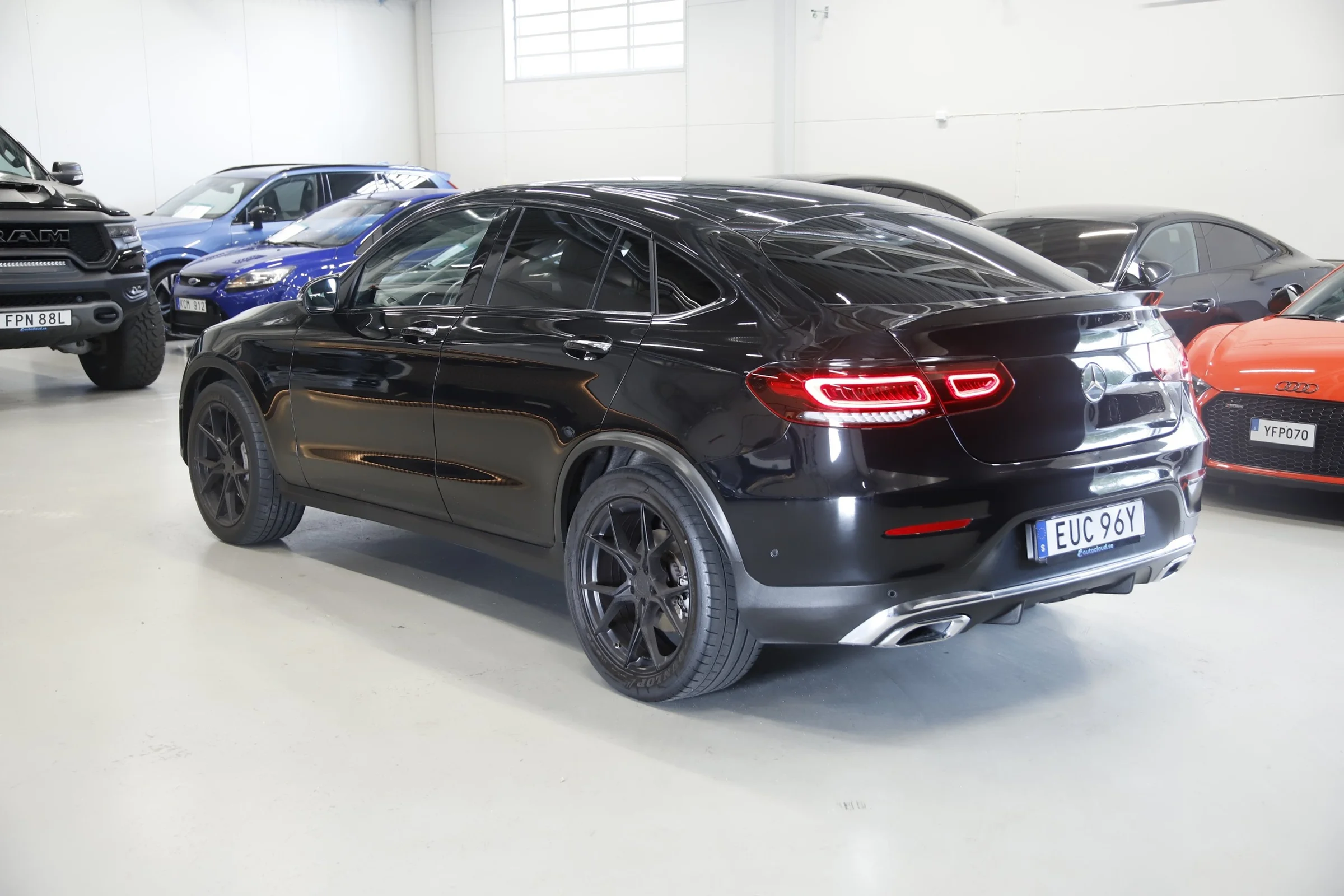 Mercedes-Benz GLC 400 d 4Matic AMG Night 2021, photo 2/10