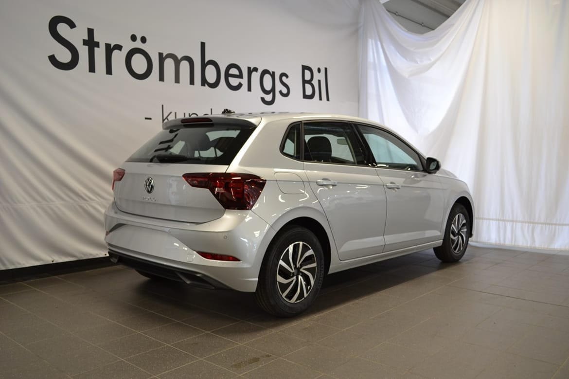 Volkswagen Polo 1,0 MPI Manuell 80hk 2027, bild 4/10
