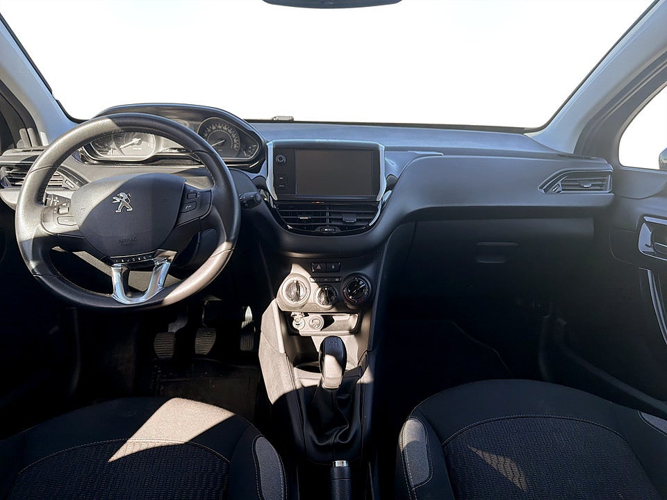 Bild på Peugeot 208 Active Style 1.2 PT 82hk KAMPANJRÄNTA 3,99%