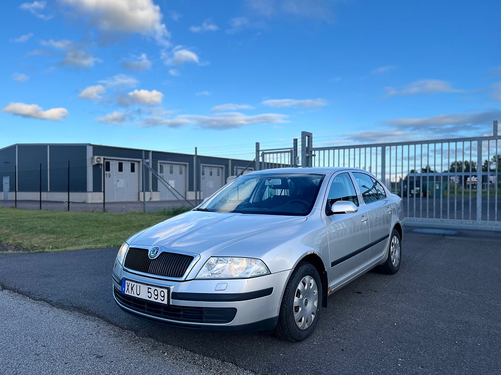 Skoda Octavia 1.6 MPI Ny servad Ny besiktad DRAG