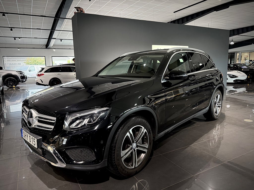 Mercedes-Benz GLC 220 d 4MATIC Exclusive Värmare Läder Drag - bild 15