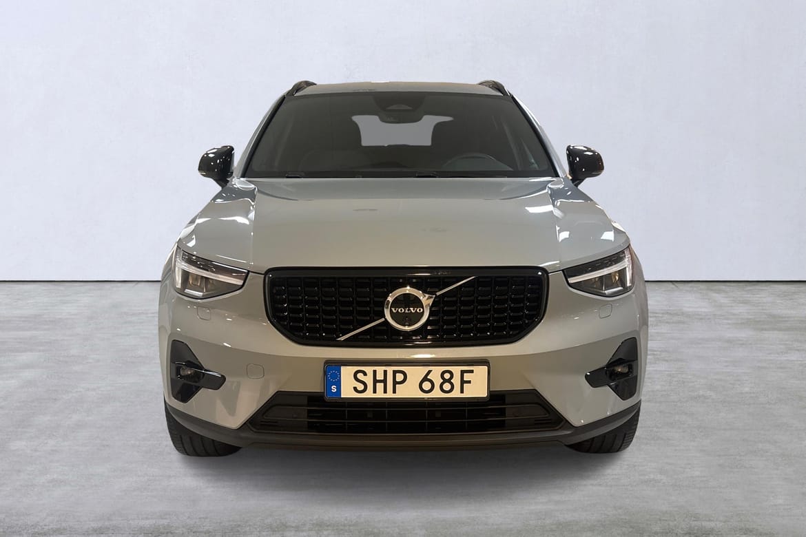Volvo XC40 B3 Plus Dark 2025, bild 7/10