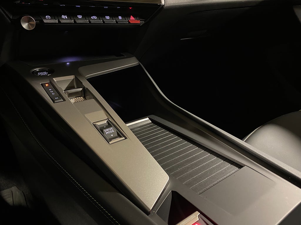 Bild på Peugeot 408 GT 1.2 PT 130hk Aut - 360-KAMERA, ELBAKLUCKA