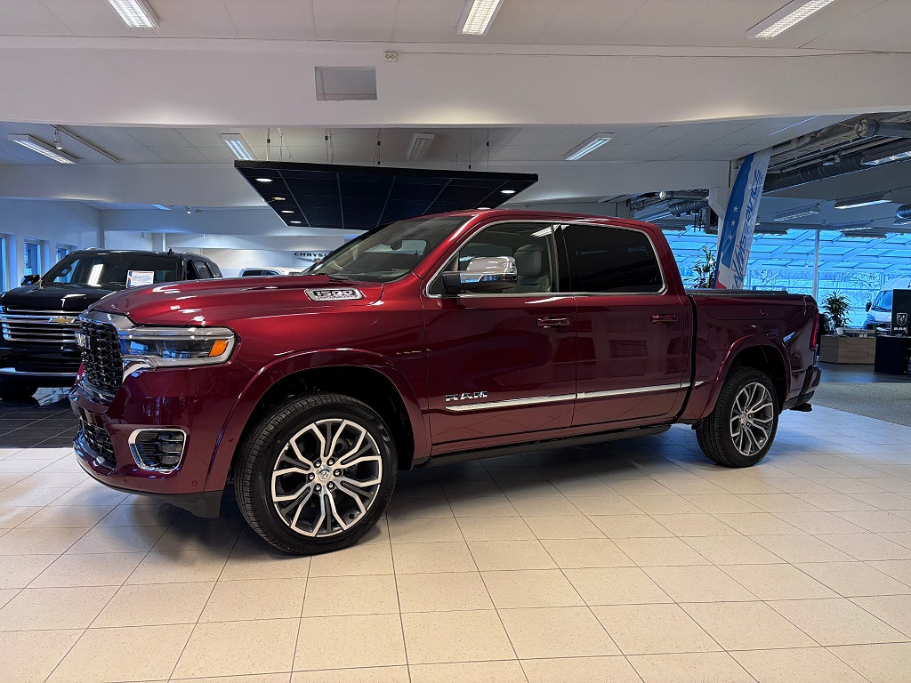 Dodge RAM 1500 Tungsten Rambox Hurricane 540hk 