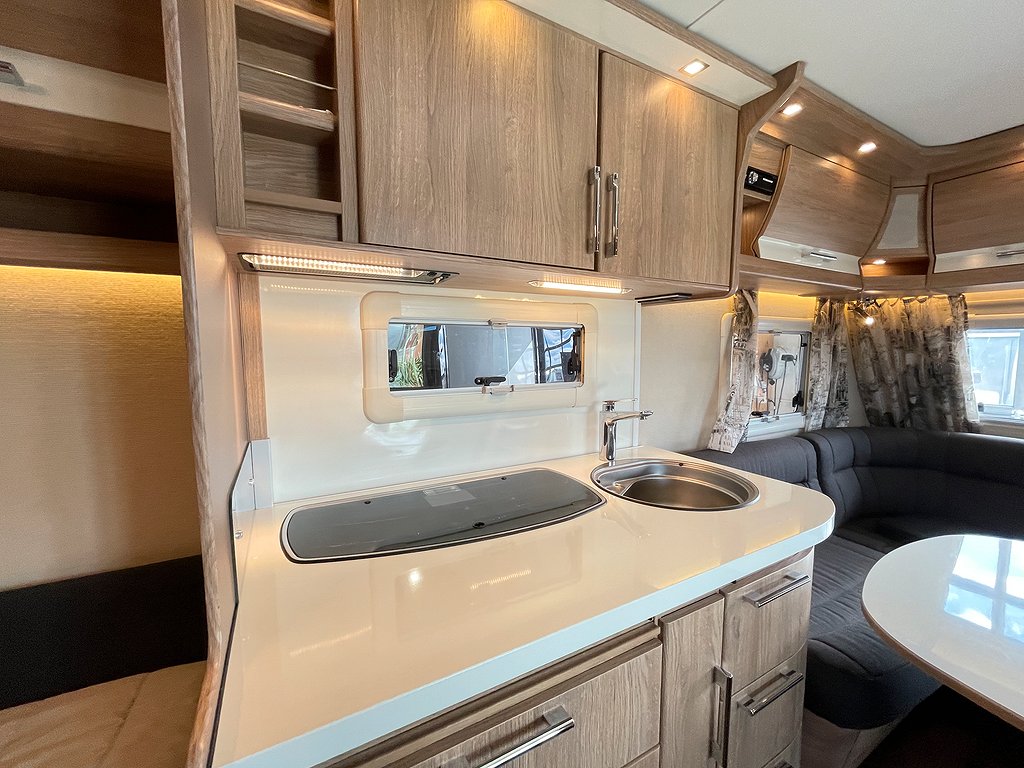 Kabe Classic 660 GDL / Förtält / AC / ALDE / Barnkammare - Kabe